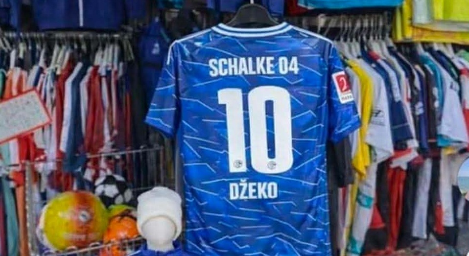 03e6dd37-1cc0-4c07-8b45-79b8a18e7fba