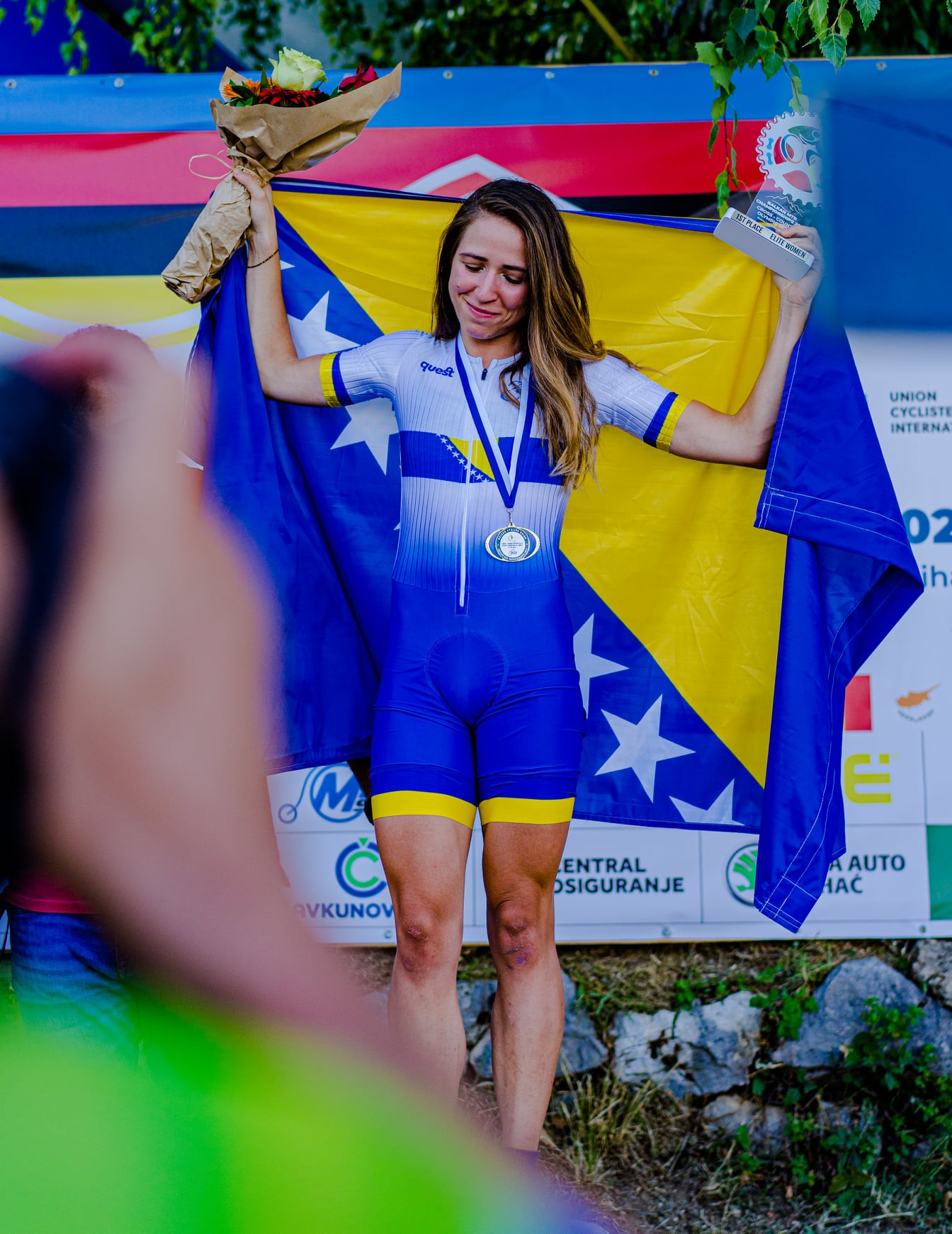 Lejla Njemčević BiH zastava v2