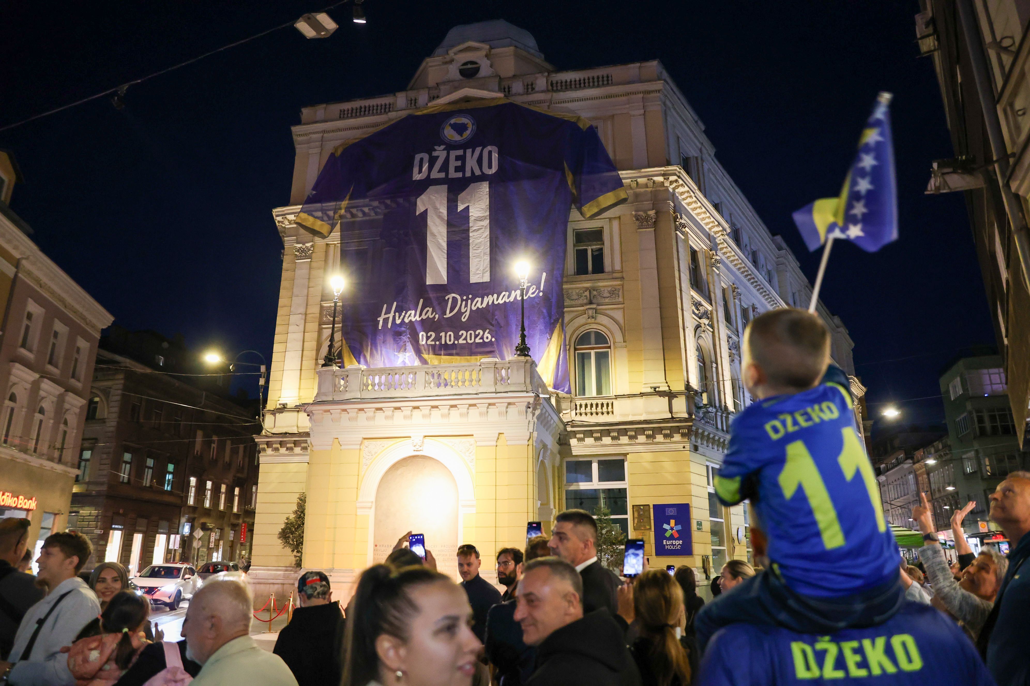 261001_edin_dzeko_samir_avdic_99208.jpg