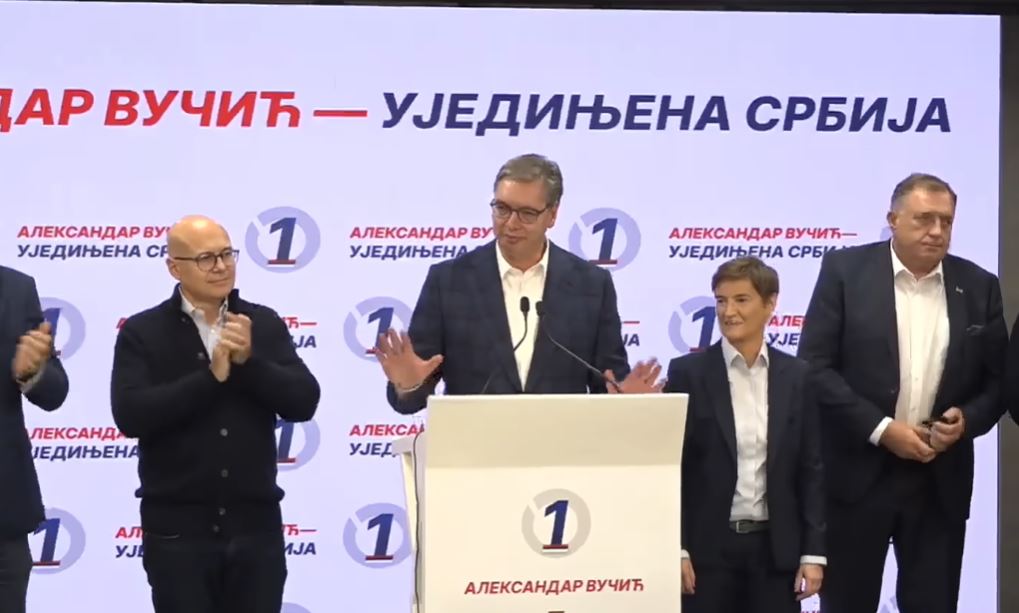 vucic dodik