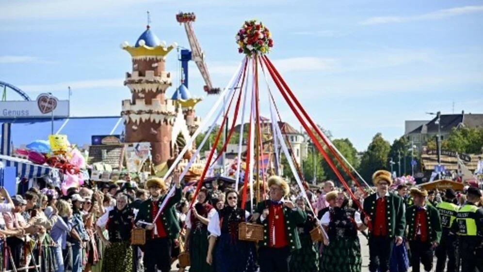 63405828-oktoberfest