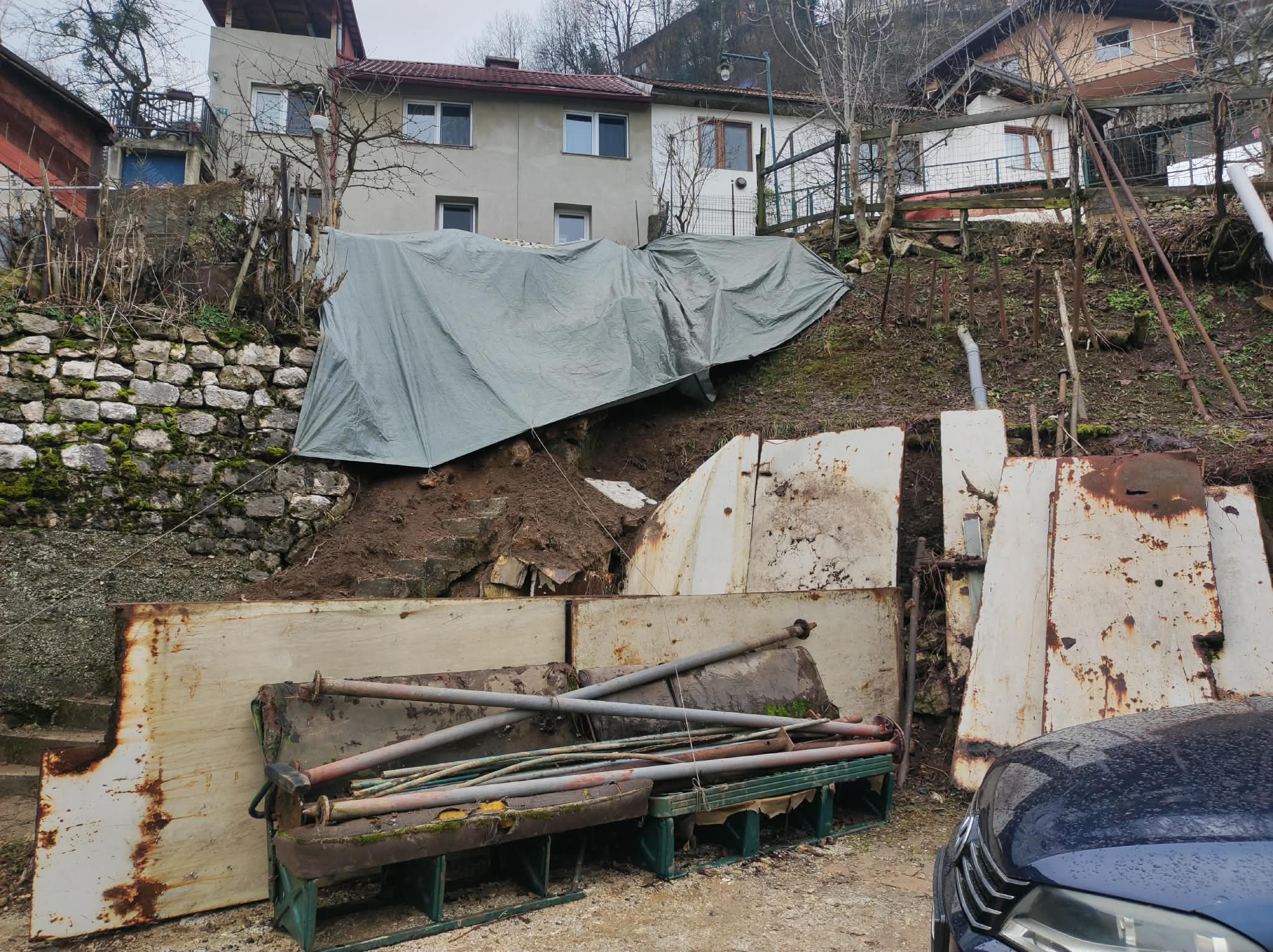 6588a048-c8f5-4987-bcc9-03e98be9bdc6