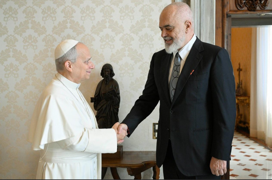 papa lav i edi rama