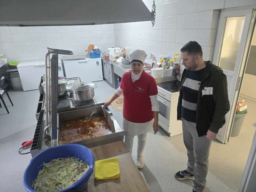 l_0c9c0f30af84f0b5338fb66bf2dc1a34