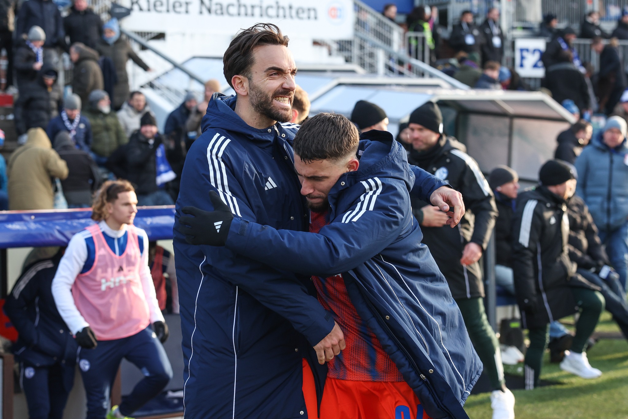 15.02.2026, Fussball, Saison 2025/2026, 2. Bundesliga, 22. Spieltag, Holstein Kiel - FC Schalke 04, Foto: Tim Rehbein/FC Schalke 04