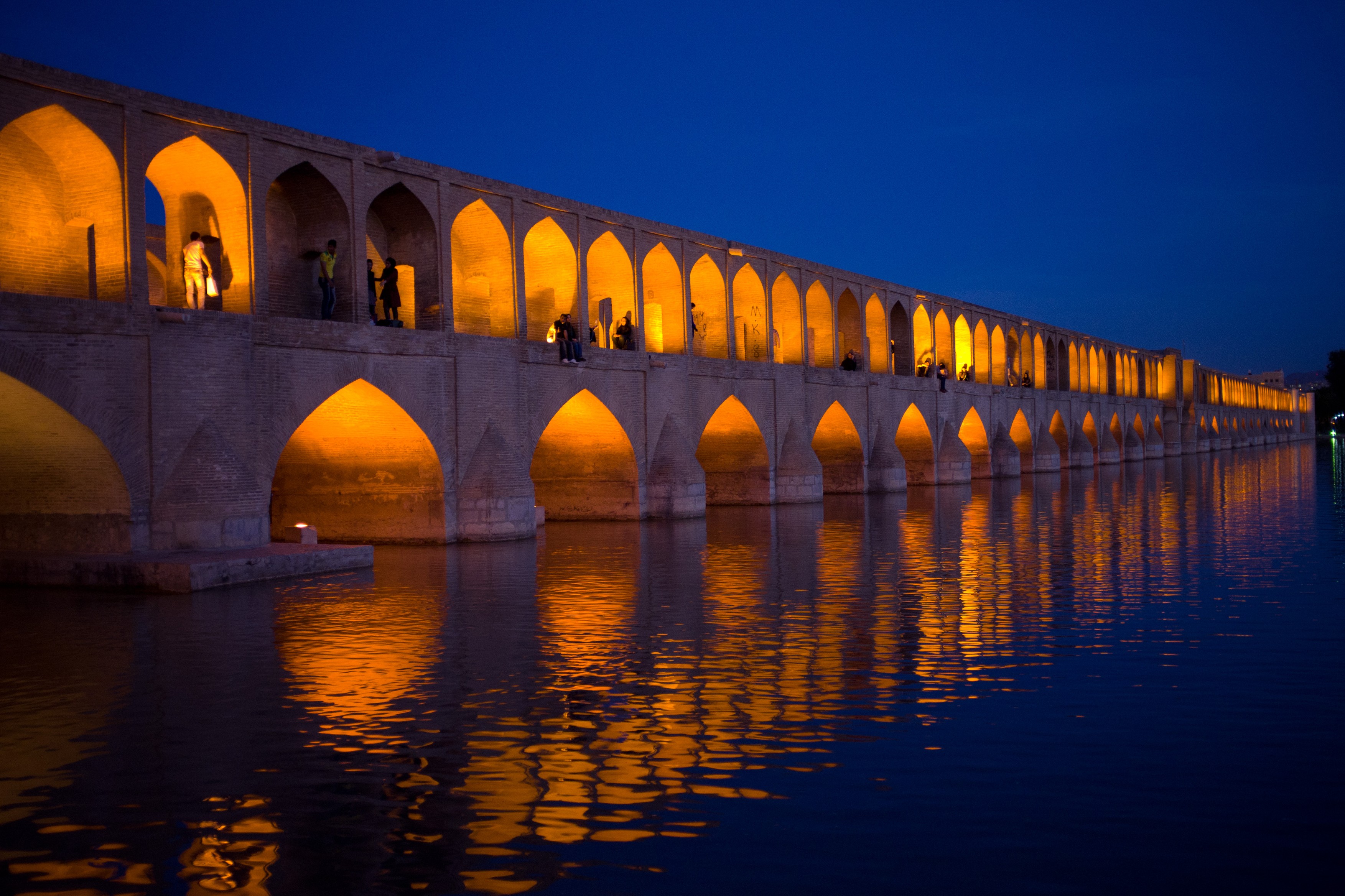 May 25, 2013 - Isfahan, Iran - File Image - People rests  at the archs of the
