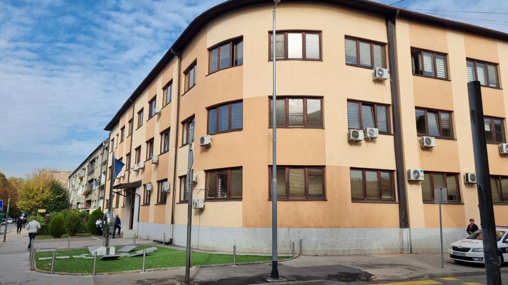 l_77f8eeb510ba46a0f0e695abc3f0a3e5