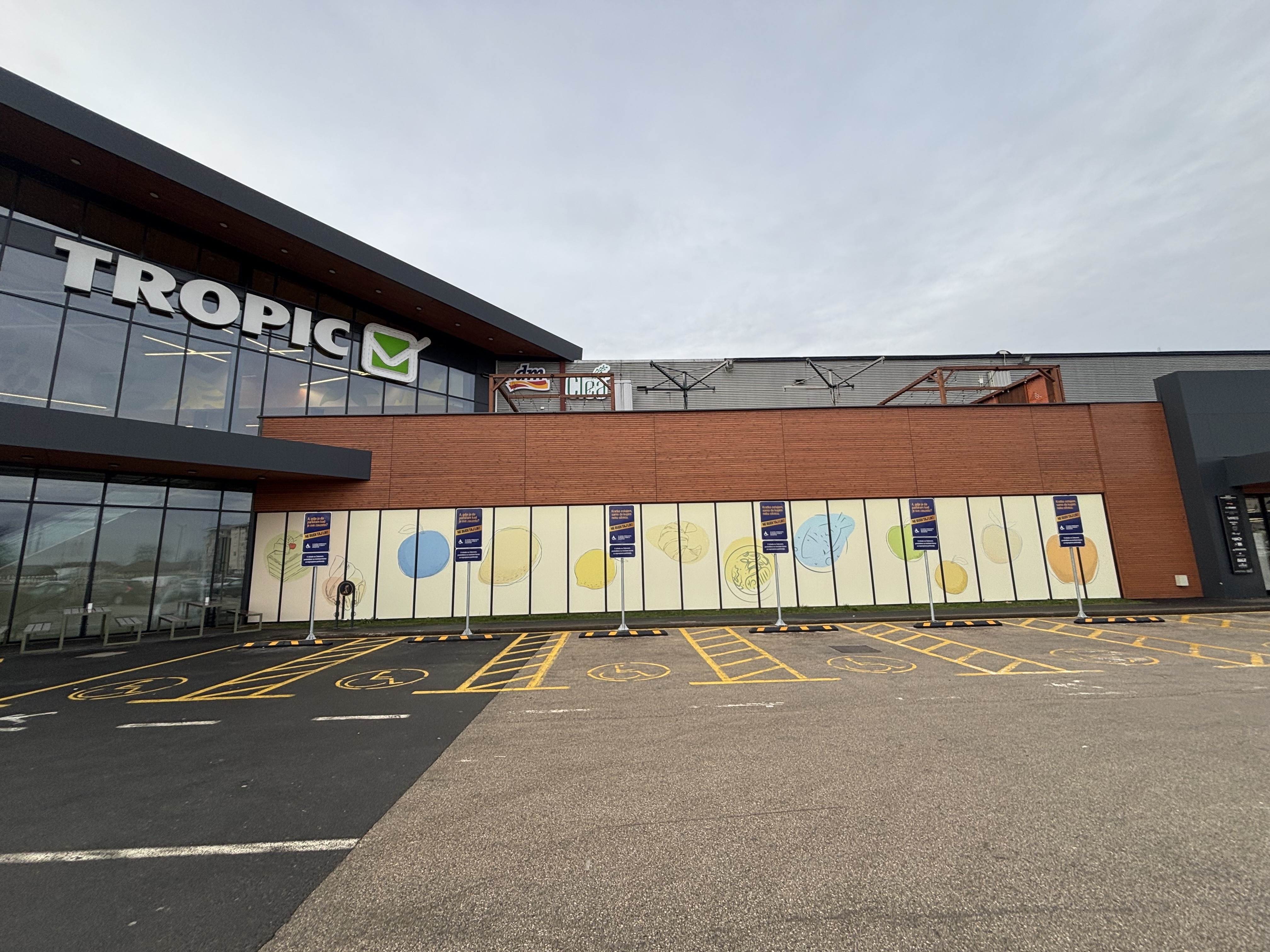 TC Banja Luka_parking mjesta.jpg