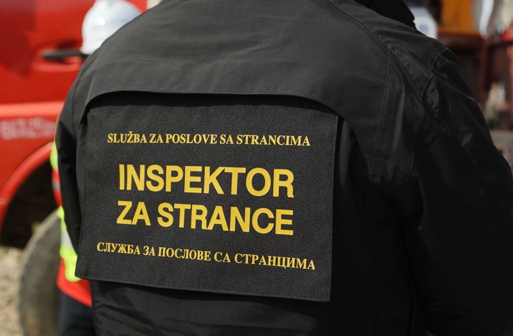 l_549b153a3ae2d3f4ef5a420afba3eef4