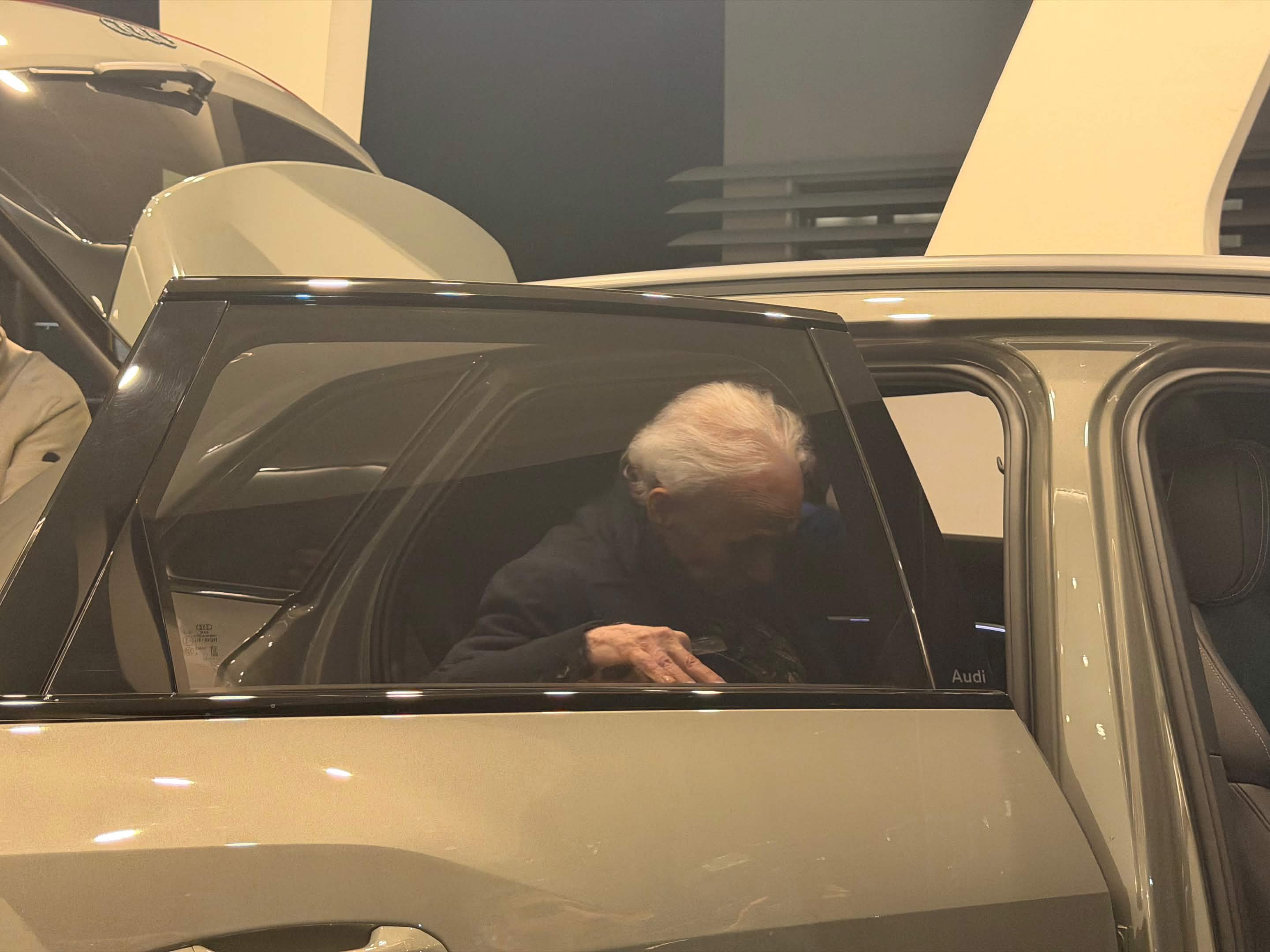 6fd933bc-358b-49ec-b0a6-e9788529b850