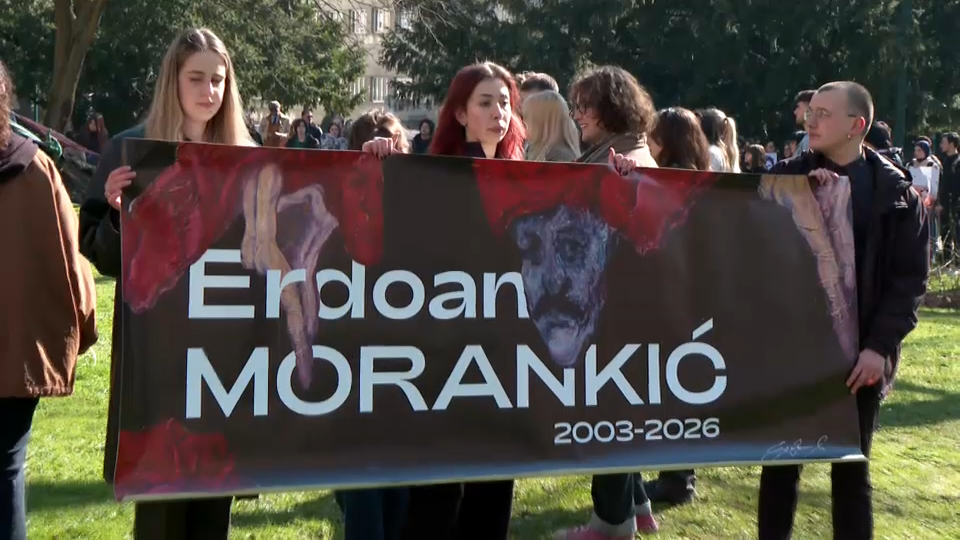 protest isrped skupstine ks.png