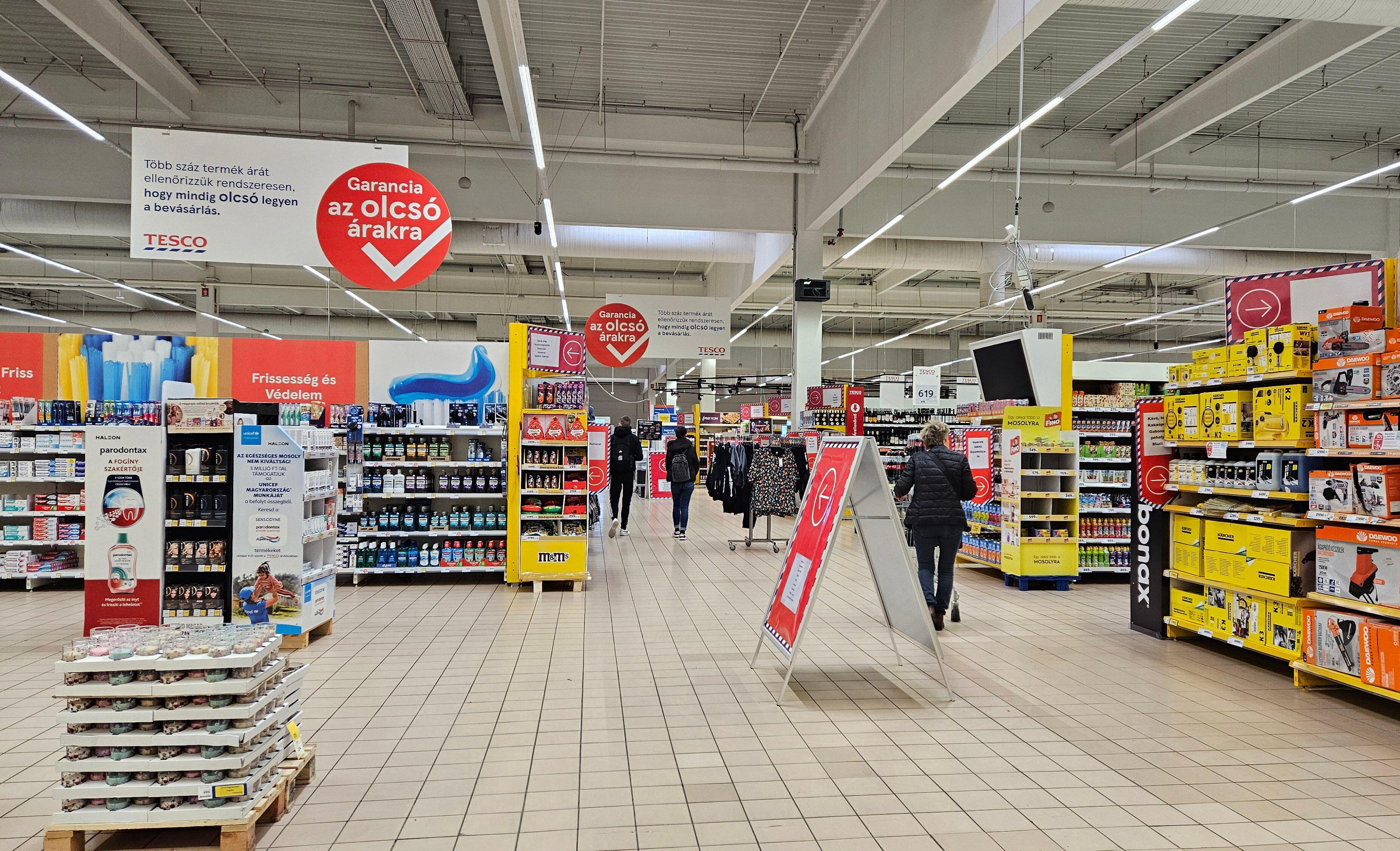 Image: 1048918282, License: Royalty-free, Restrictions: