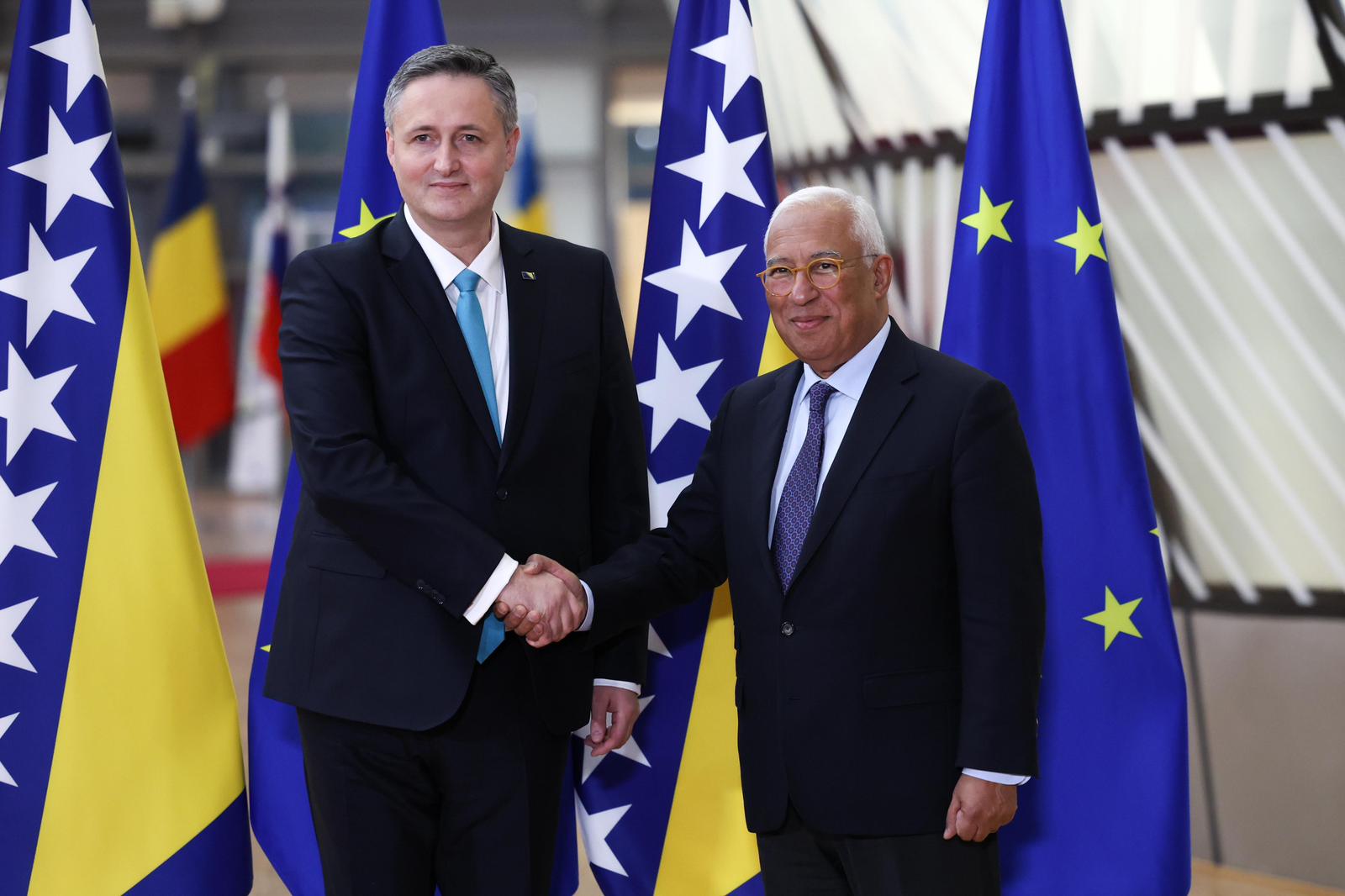 e67f84a7-c7a3-4571-bd04-a1541538fd79