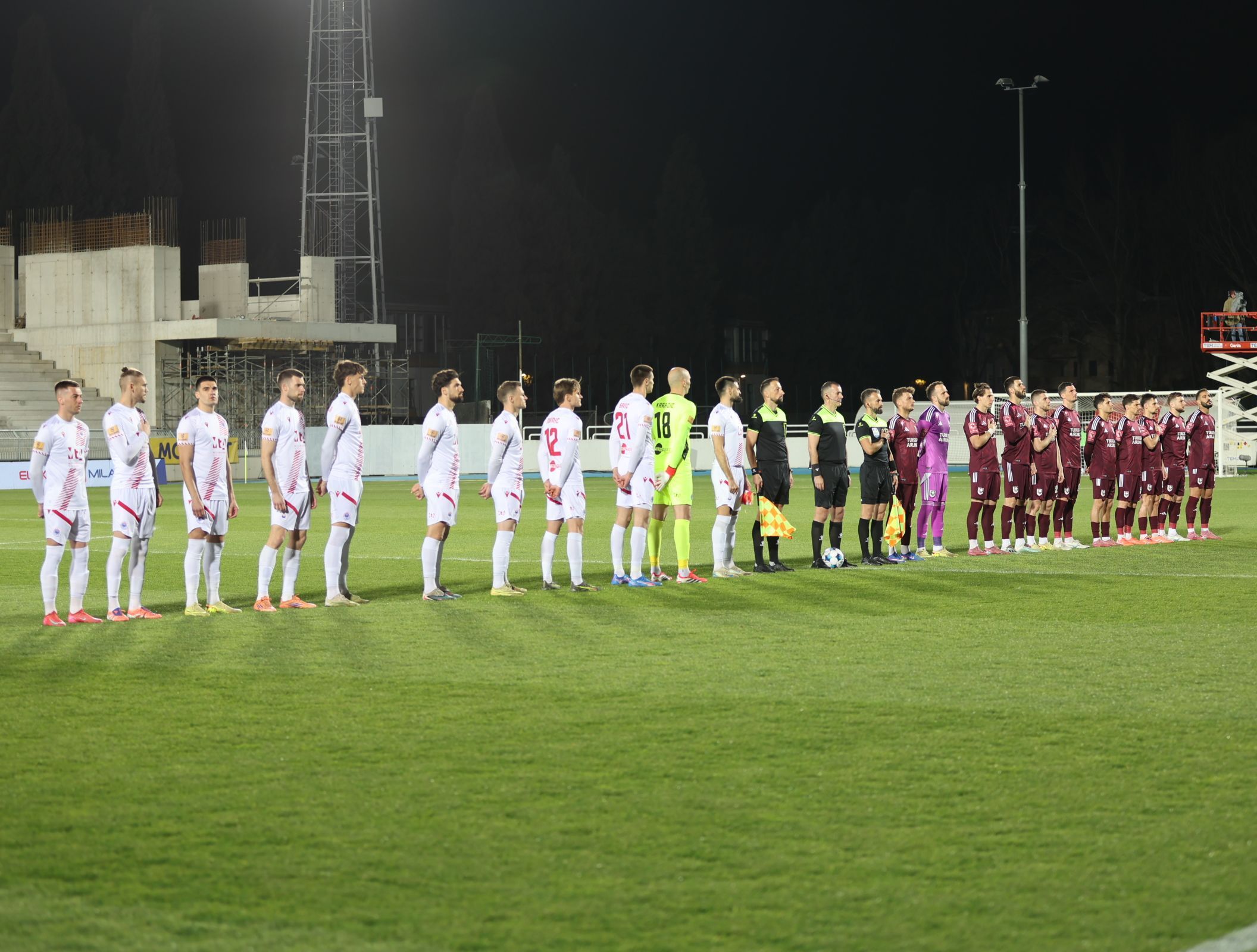 MOSTAR, 18. ožujka (FENA) – Nogometaši Zrinjskog i Sarajeva u Mostaru igraju utakmicu finala Superkupa Bosne i Hercegovine. (Foto FENA/Mateo Marinović)