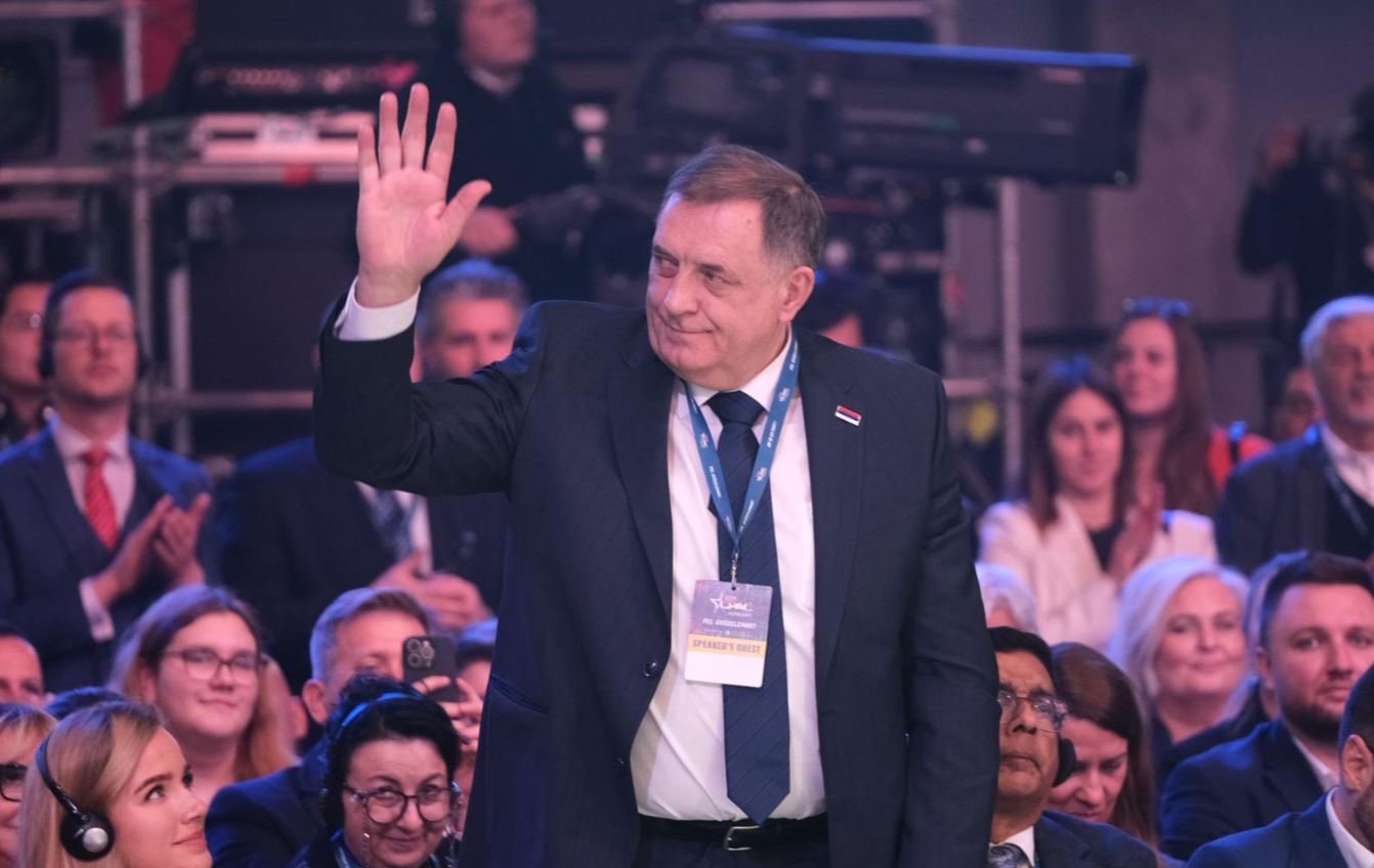 Milorad Dodik na skupu CPCA u Mđaraskoj