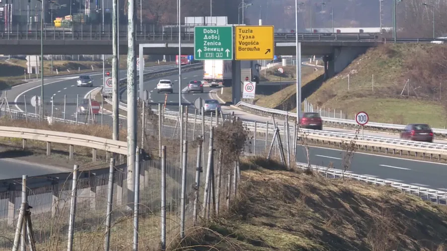 1738515295-KORIDOR-VC.format-webp.width-900