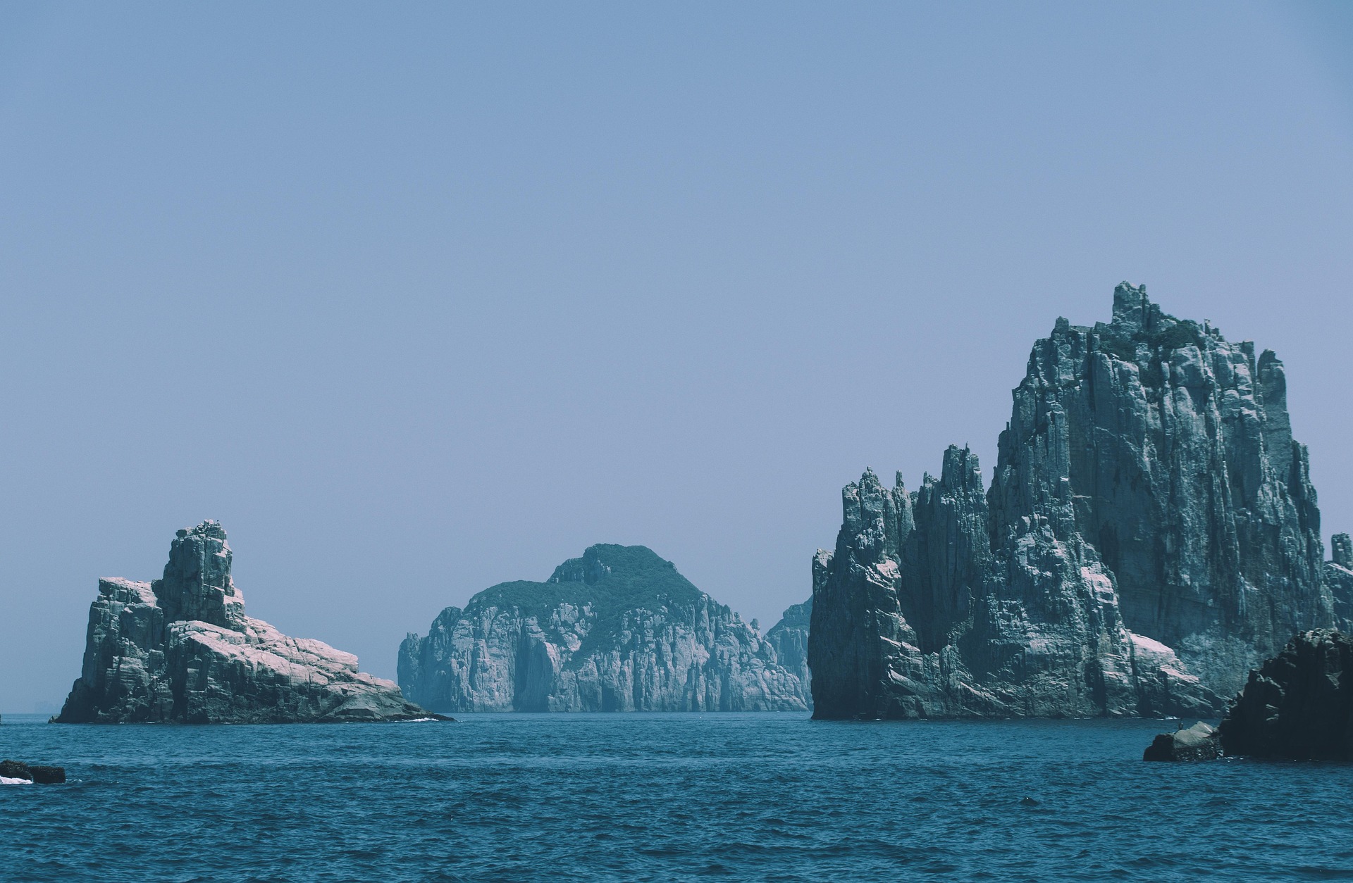 wal_172619-rocky-mountains-8002724_1920