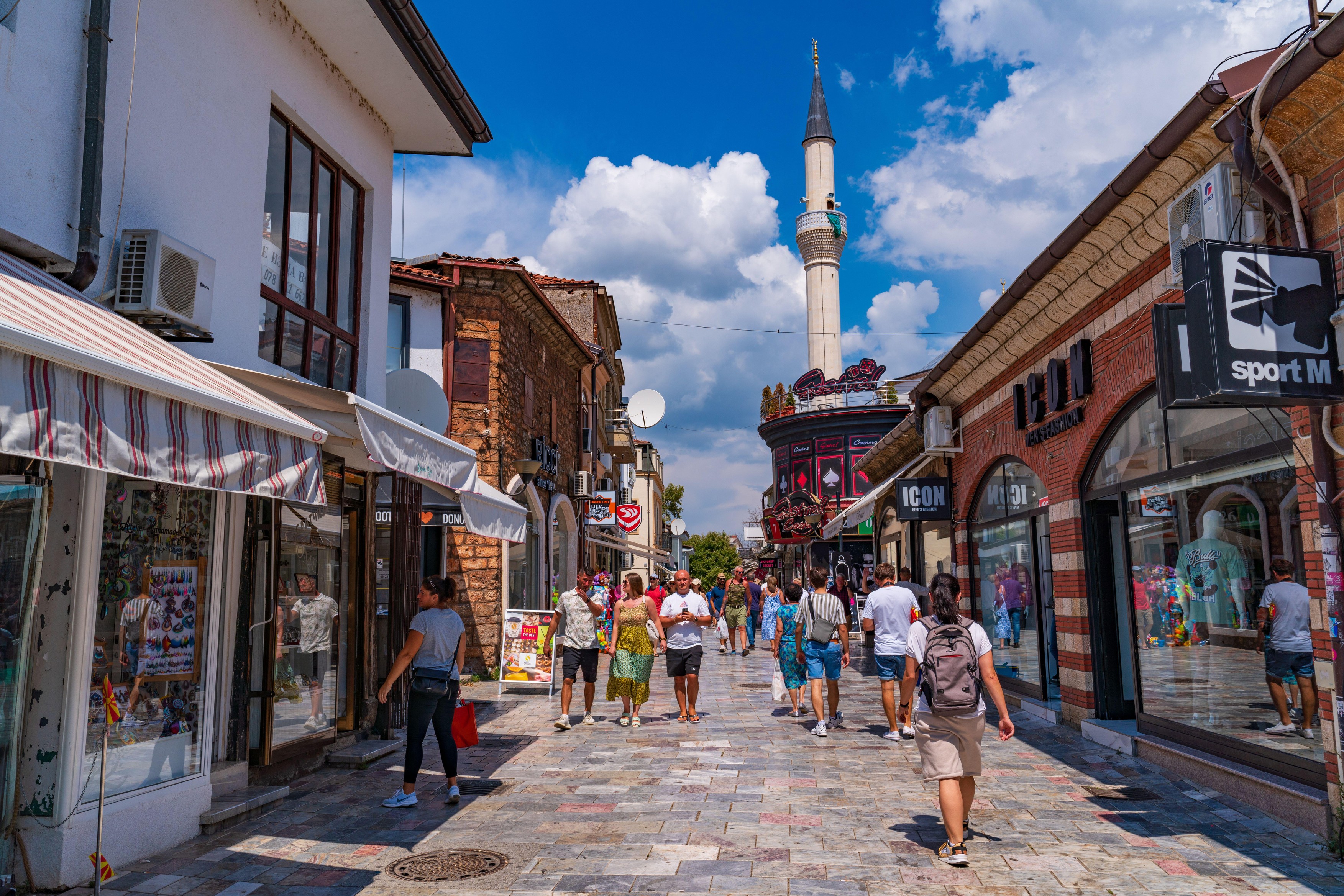 Image: 1023809453, License: Royalty-free, Restrictions