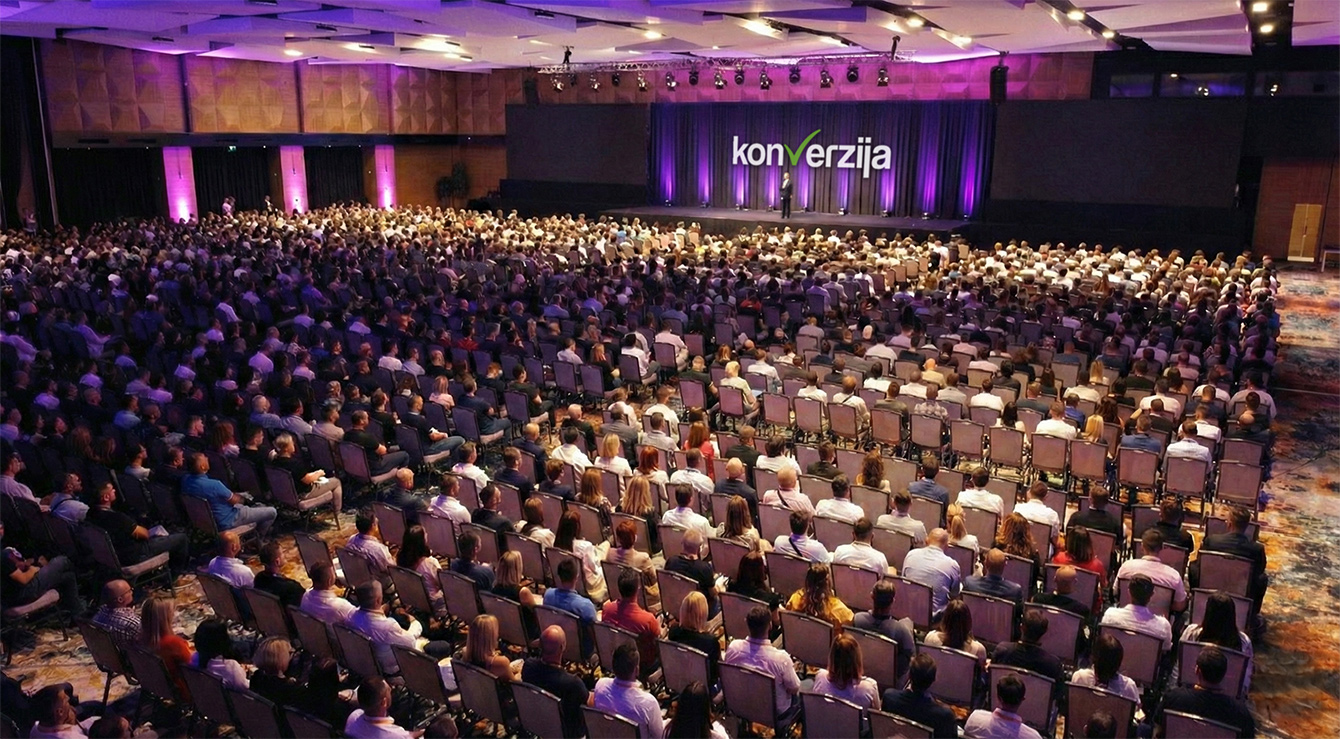 konferencija-konverzija-pozornica-velika-opt