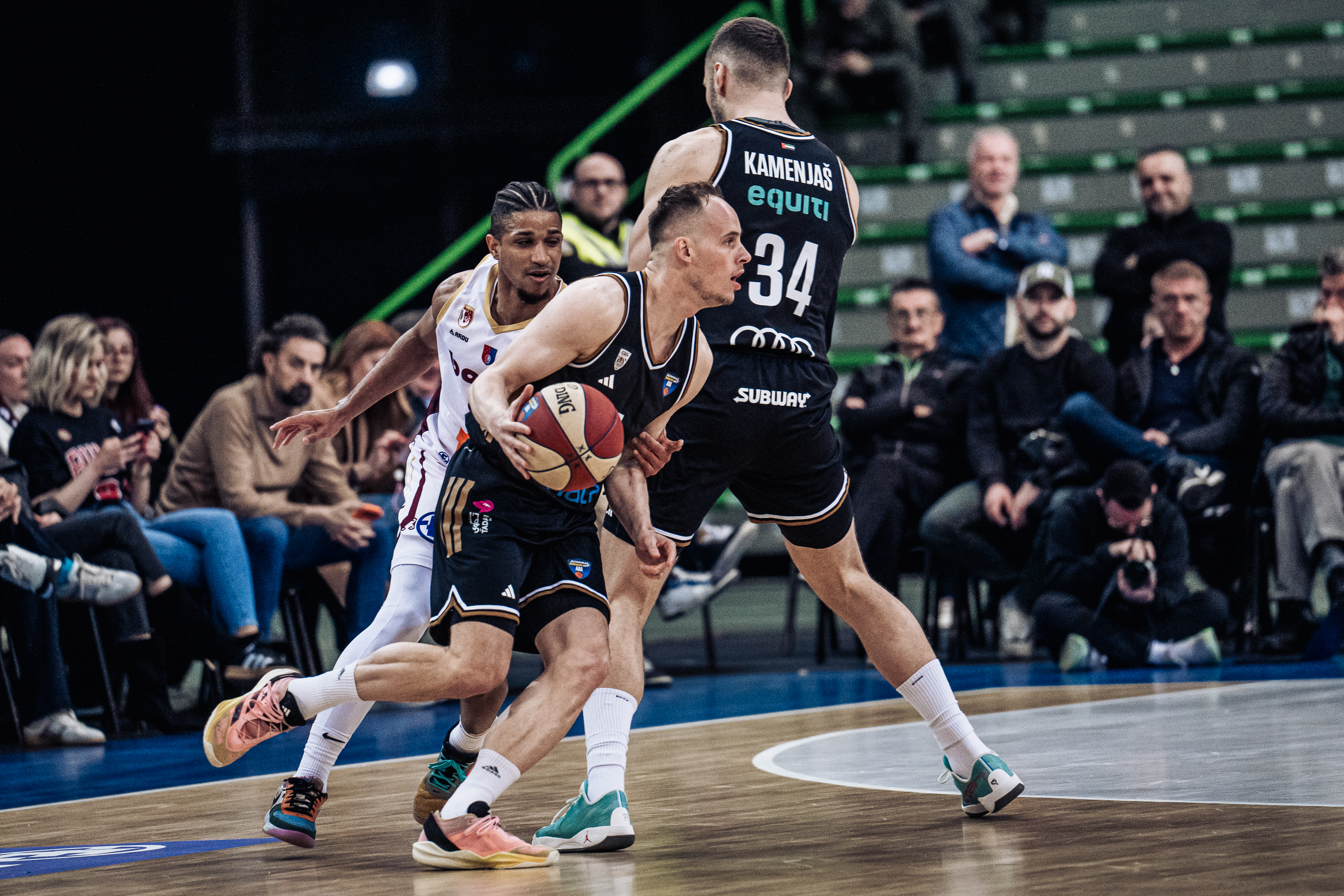 Klemen Prepelič Kamenjaš Kenan West Jarred.jpg