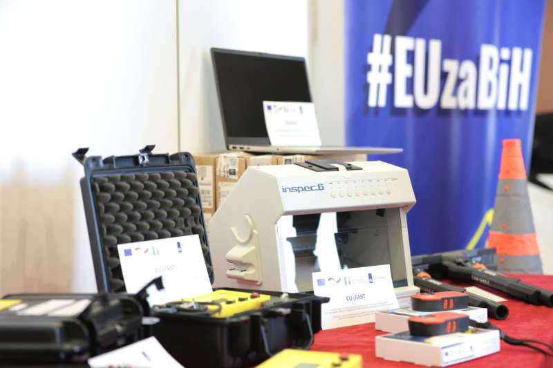 m_7787f3c6f4f2b3c3d14d32eb1d4b5b87