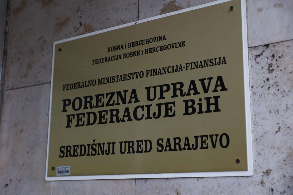 l_97f6a9fa54cfa137af44671a95ce525b