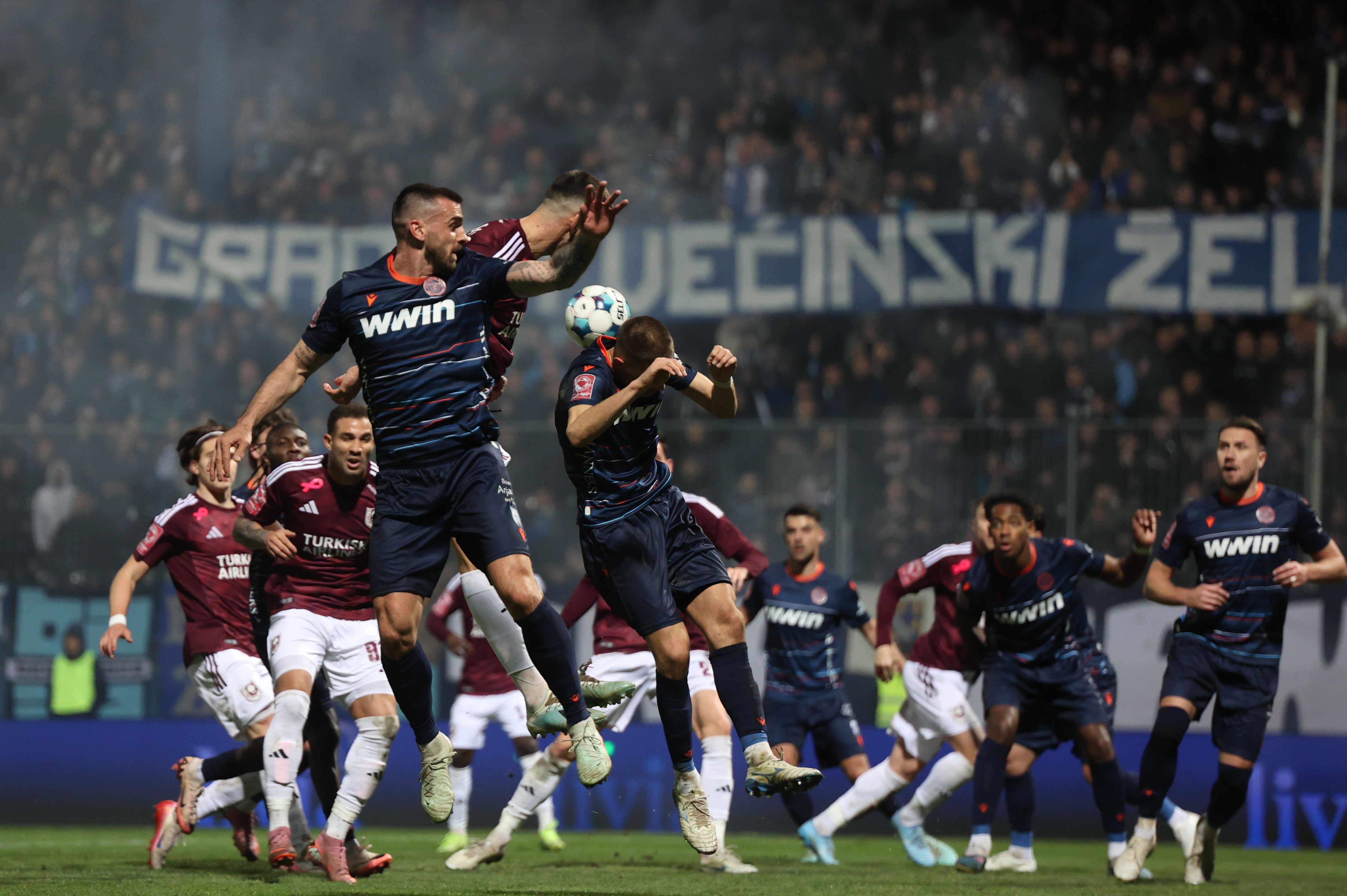 2739673c30095f85d7f66d5694845fee