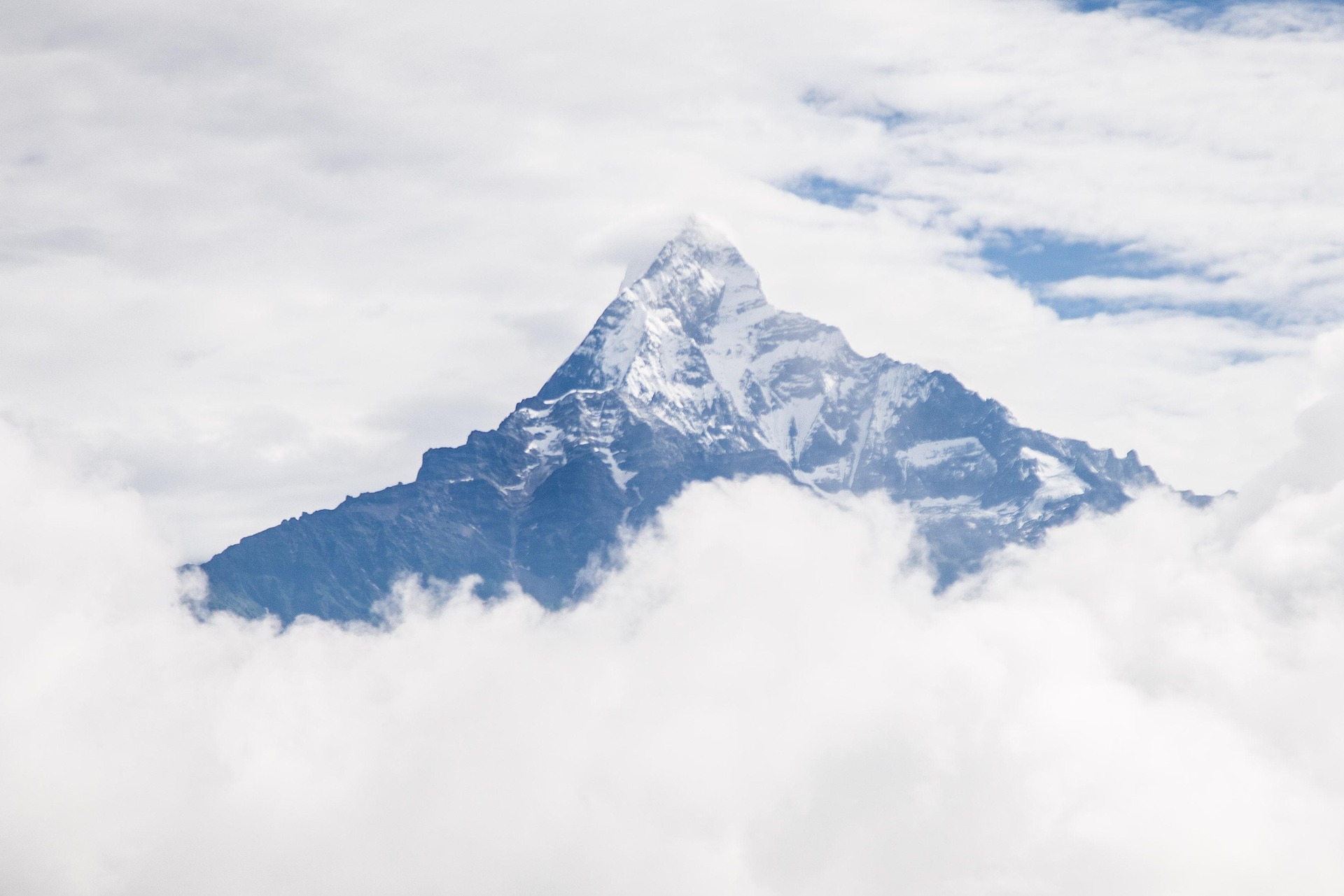 rolfvandewal-everest-6886993_1920