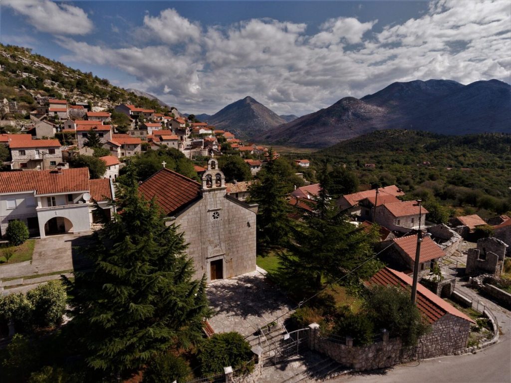 Ravno-panorama-1024x767