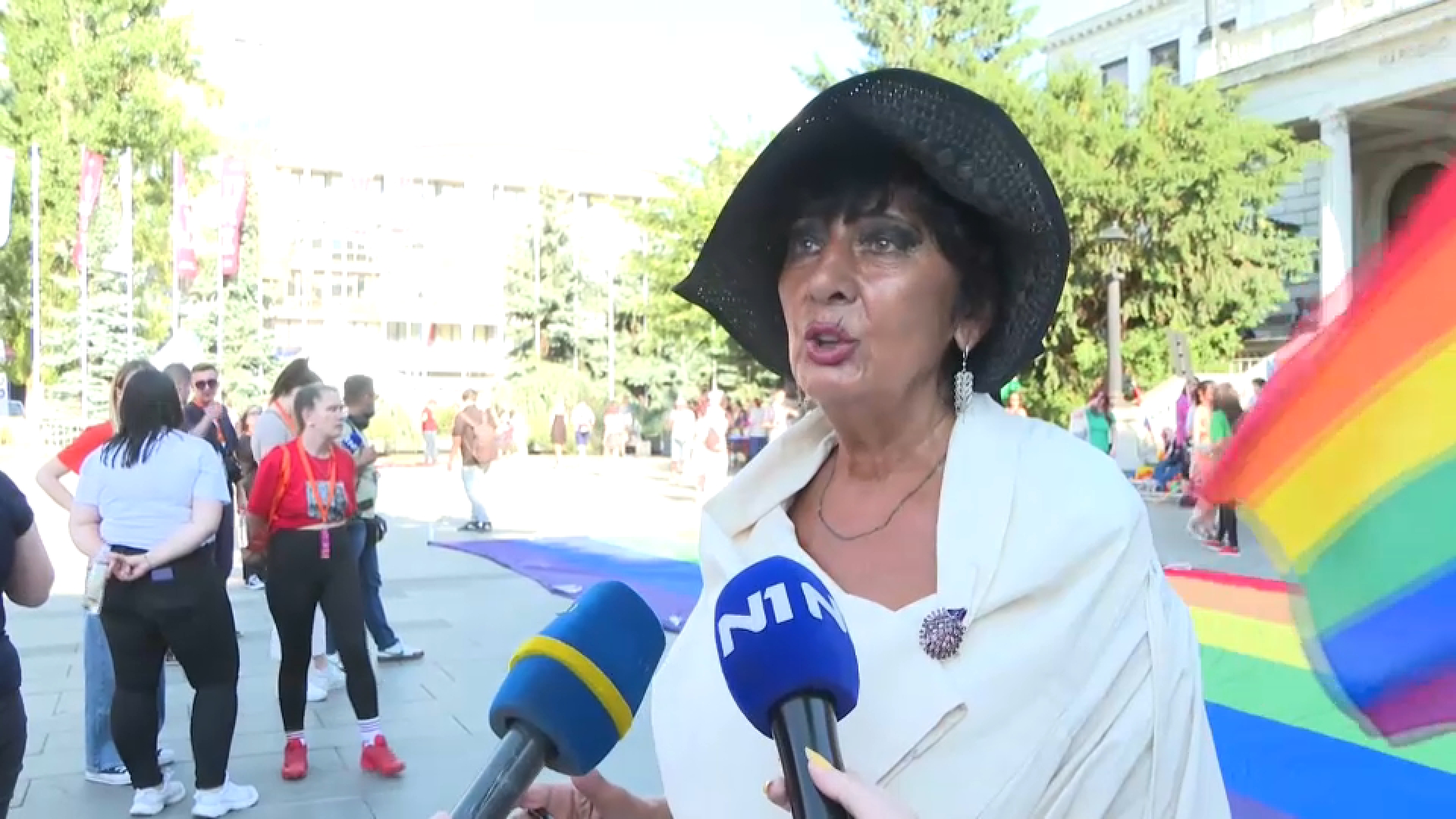 jasminka šipka.jpg