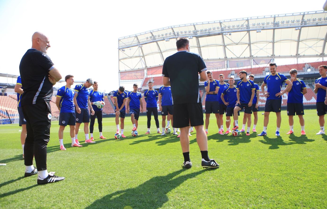 zmajevi trening seattle.JPG