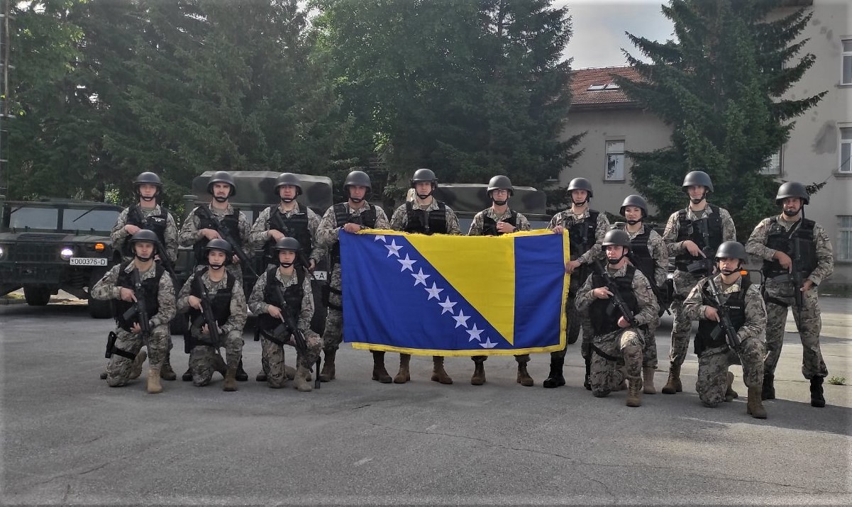 NASLOVNA 1