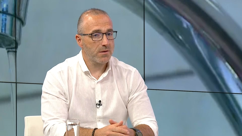 adnan serak, direktor ViK