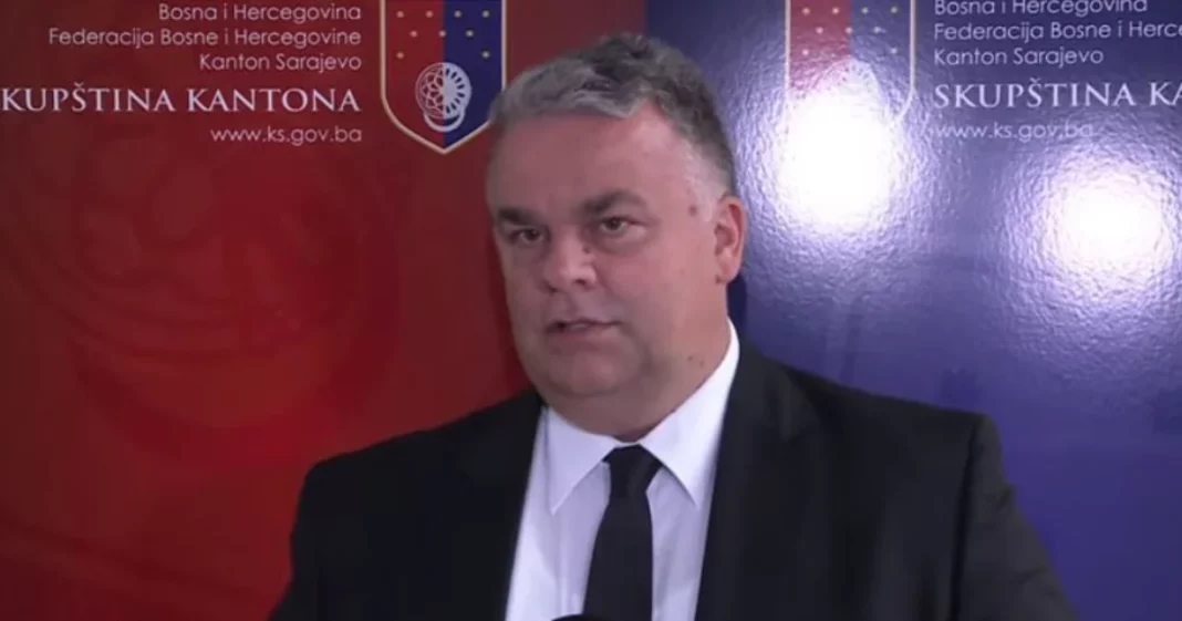 Oštetio Dom zdravlja KS za više od 20.000 KM: Potvrđena optužnica protiv bivšeg direktora Milana Miokovića
