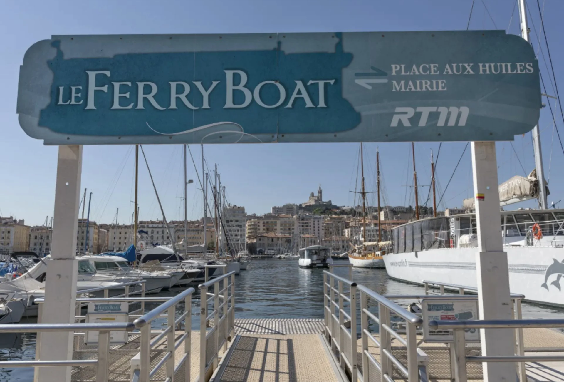 marseille-ferry-boat-1