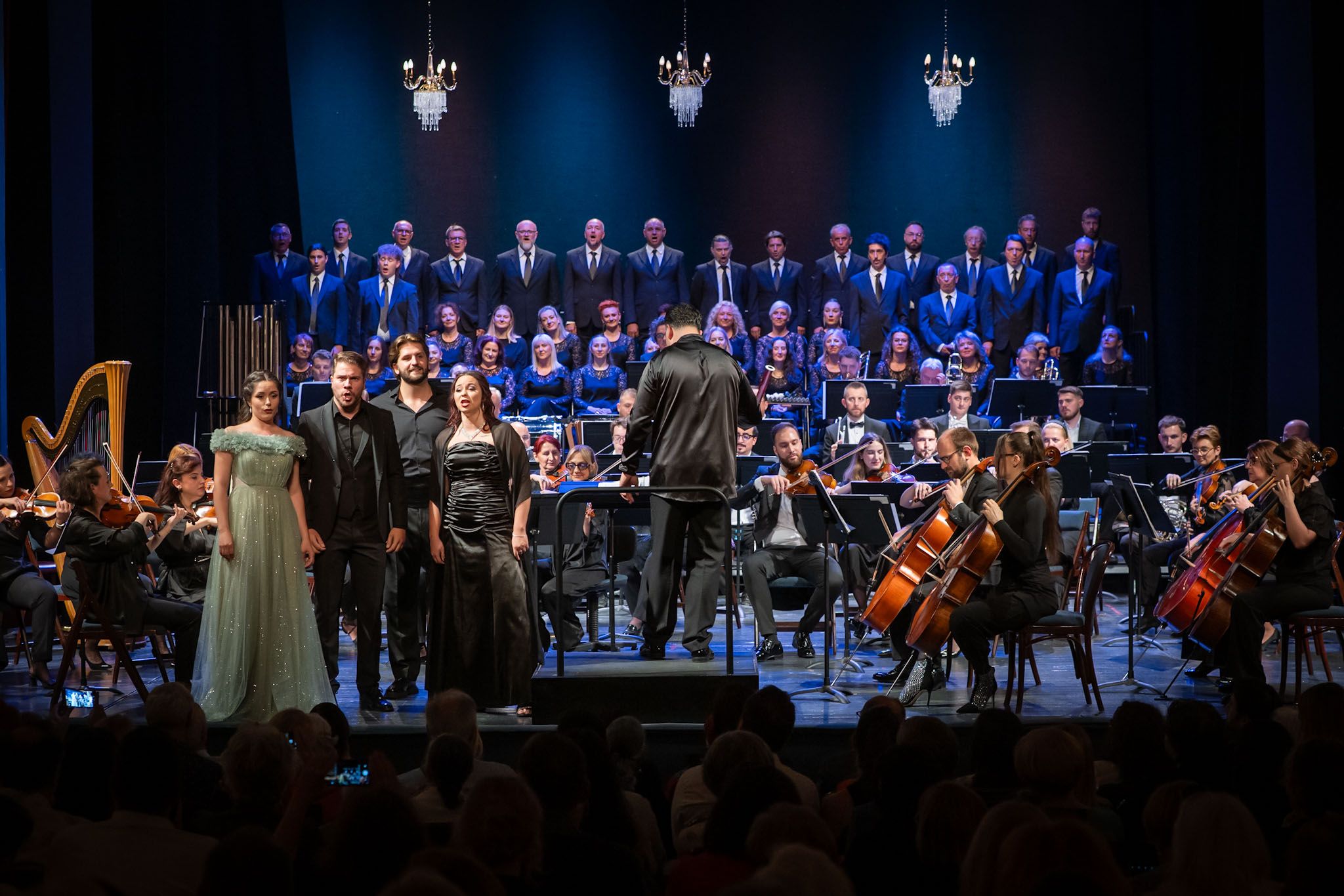 VH-Viva La Opera 2026.jpg