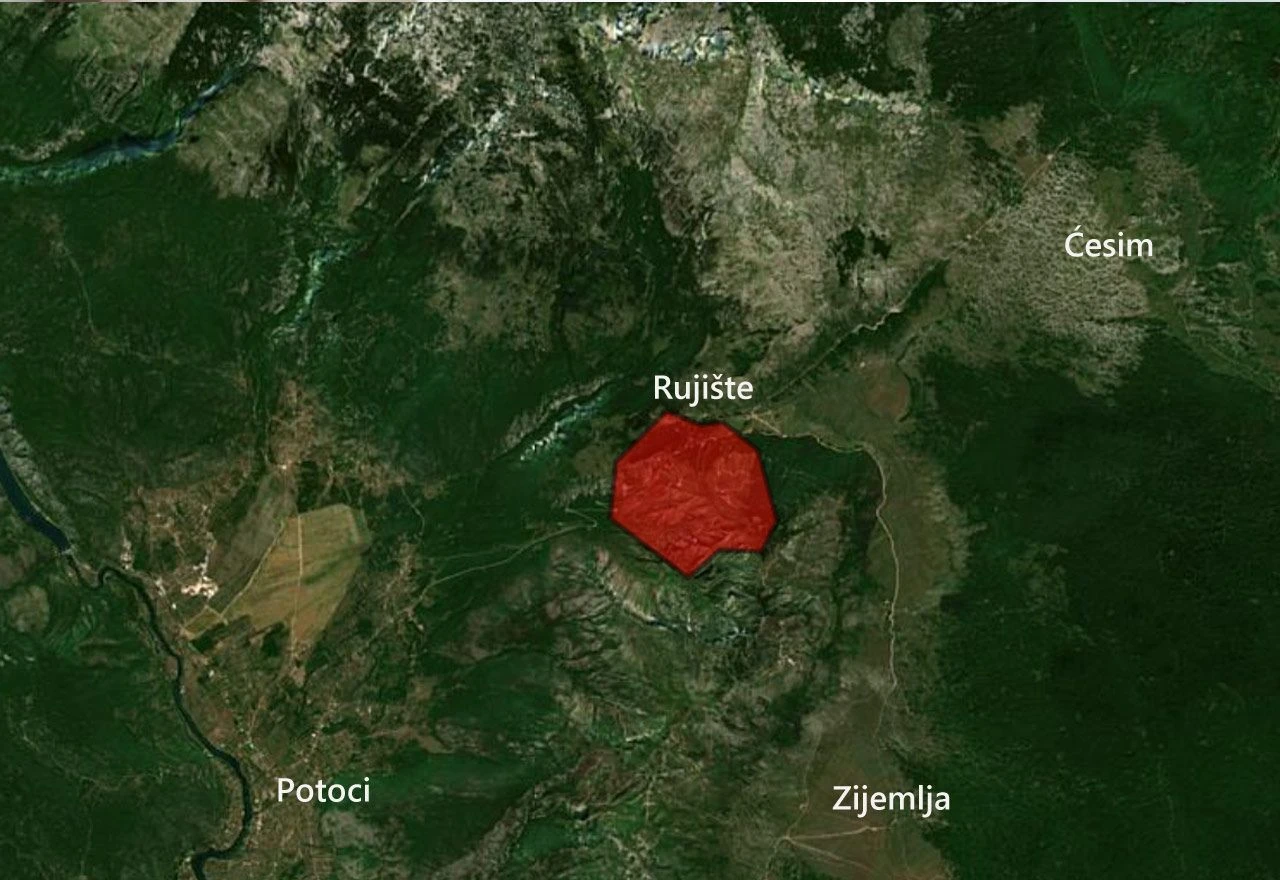 opozareno-rujiste-webp