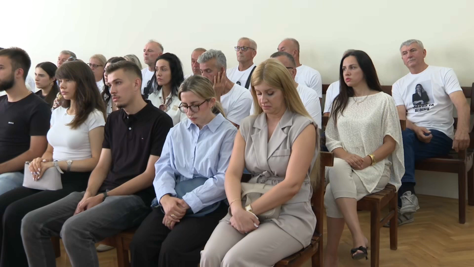 sudjenje kalajdzicu za ubistvo porodica aldine jahic.png