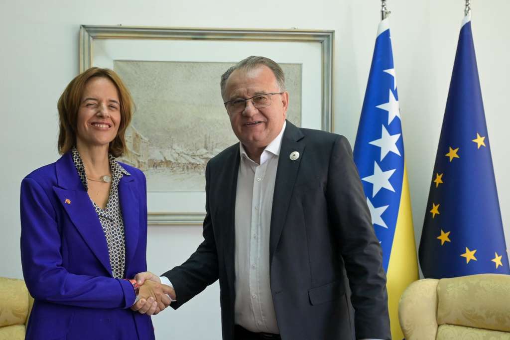 Nermin Nikšić i ambasadorica Španije
