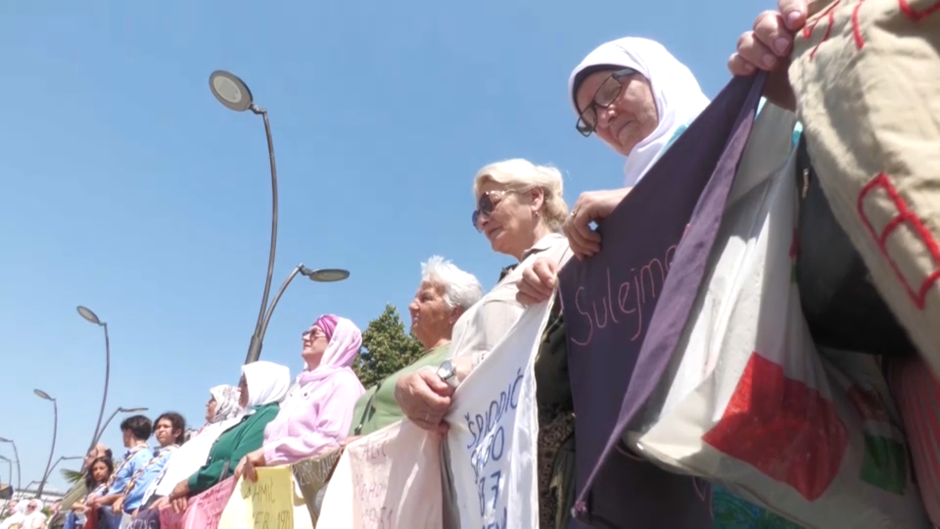 Žene Srebrenice