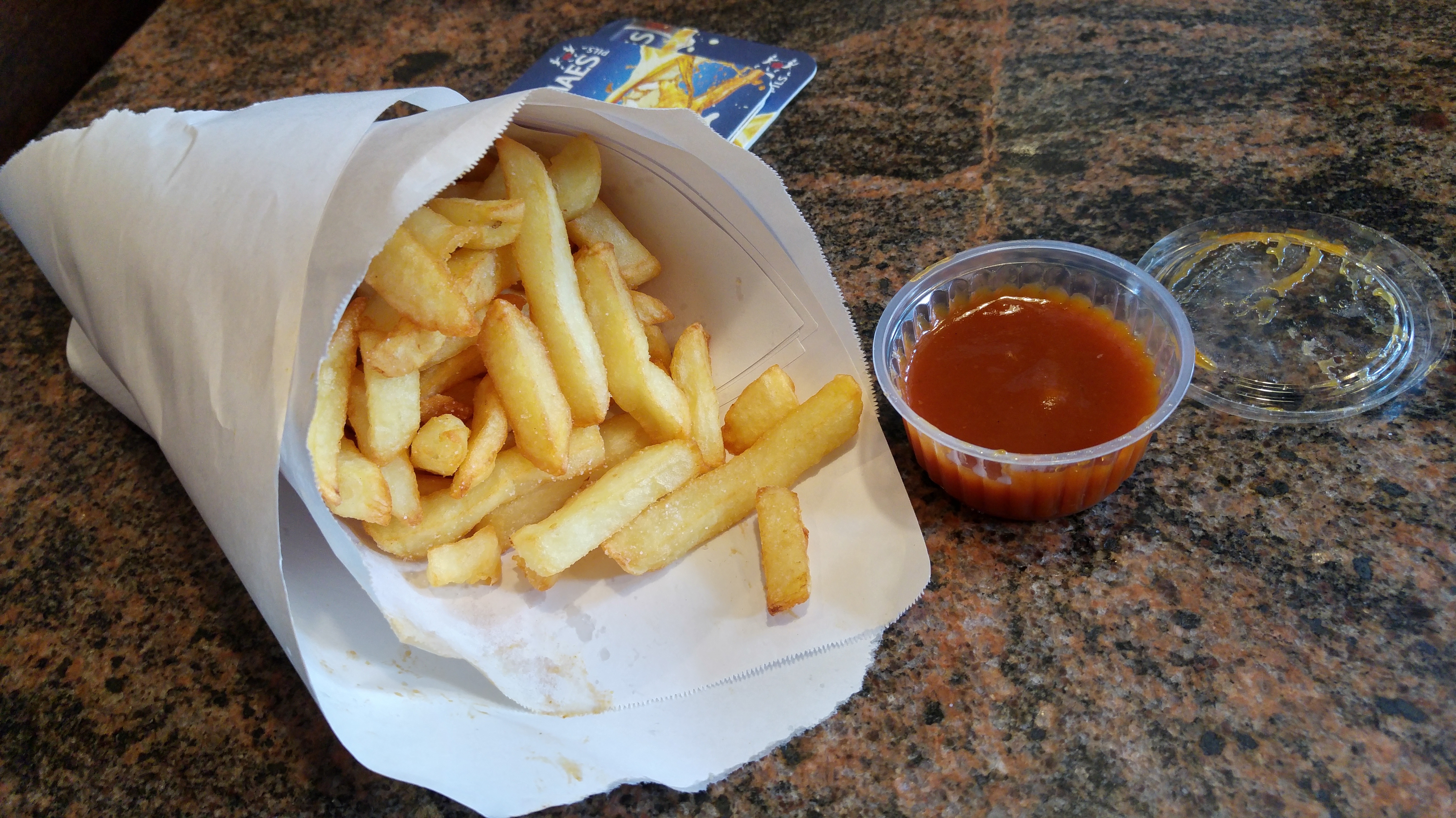 chequeredink-belgian-fries-1203082
