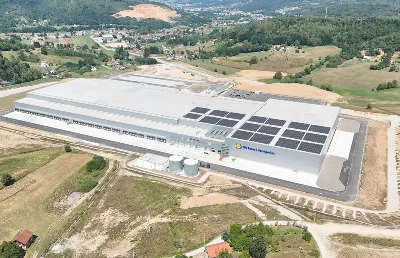 lidl-distributivni-centar-dron-foto-11