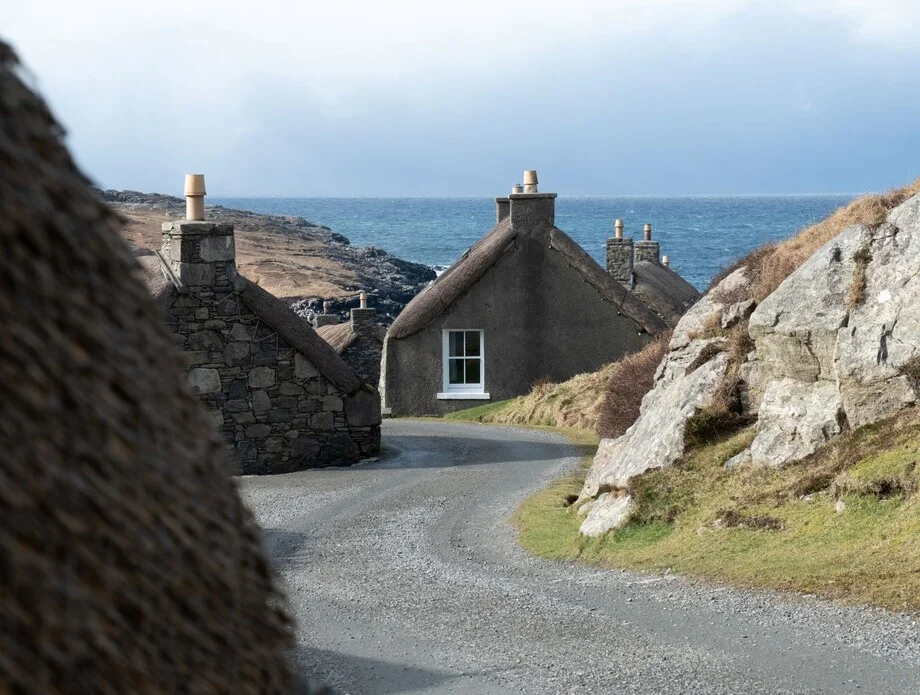 63364651-gearrannan-blackhouse-village