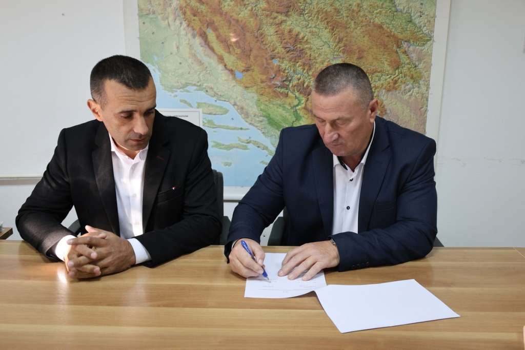 mensad arnaut Almin Ćutuk