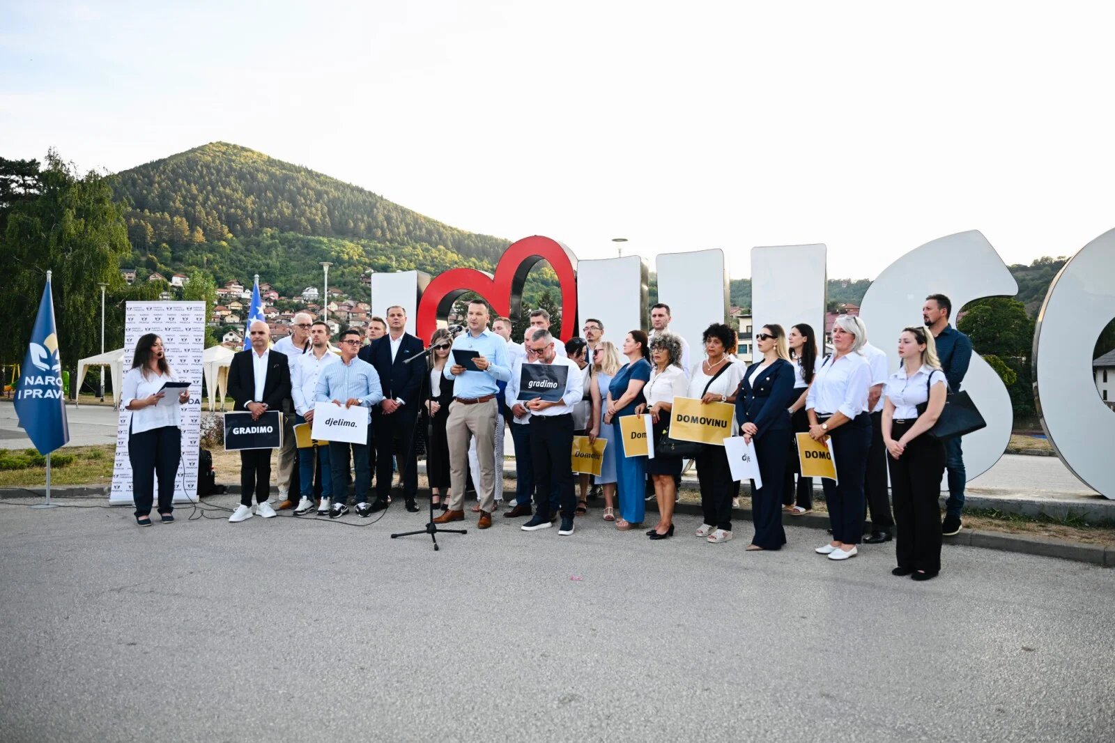 260904202.8_xxl.webp