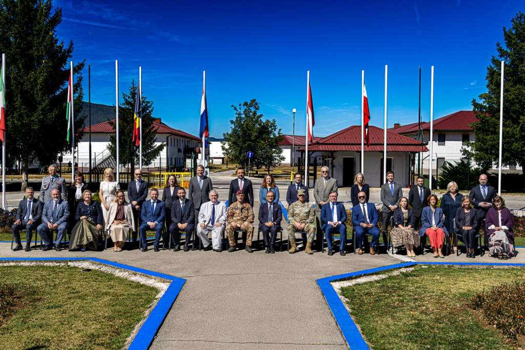 NATO, ambasadori