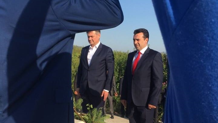 20371179_781845008663373_8490789_n