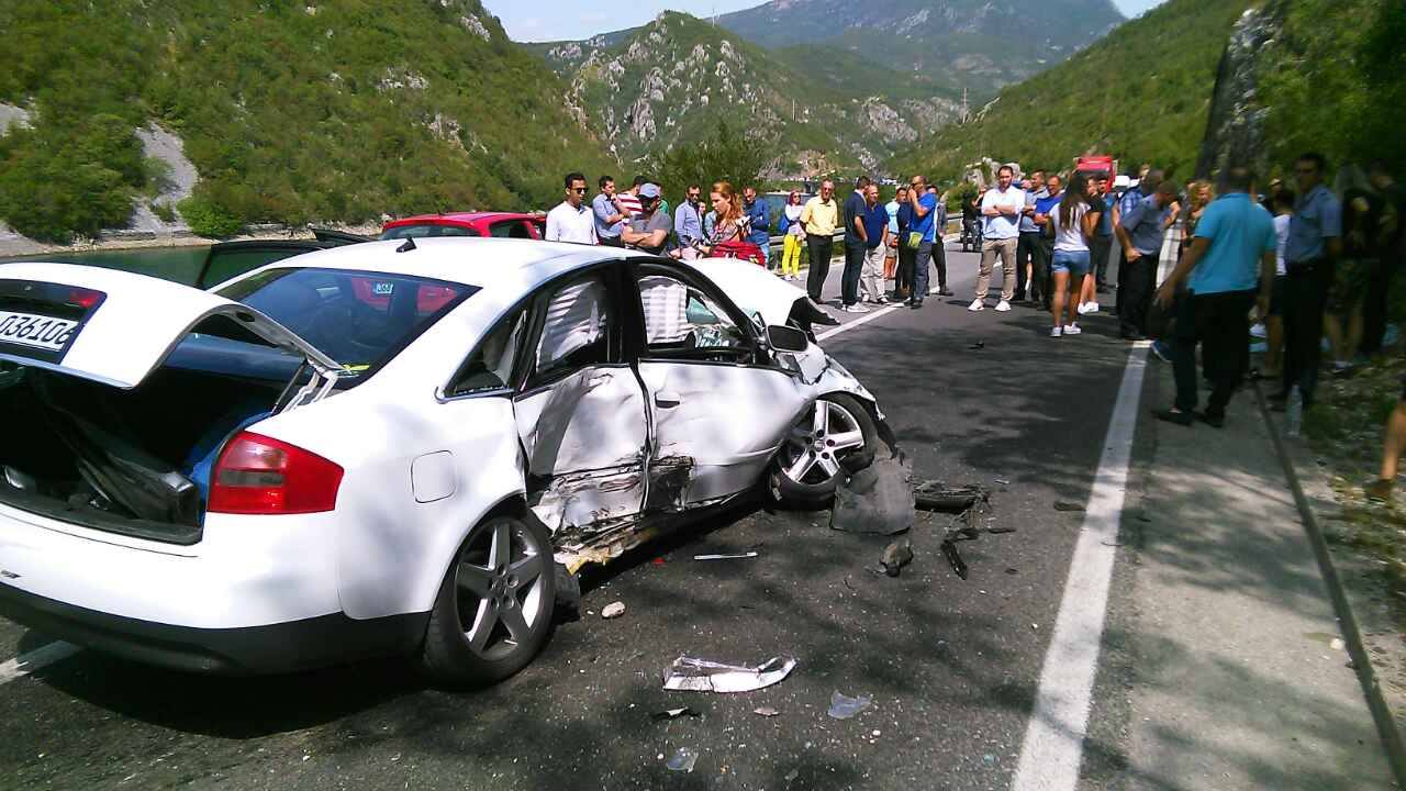 21035327_10210550388542214_491948770_o