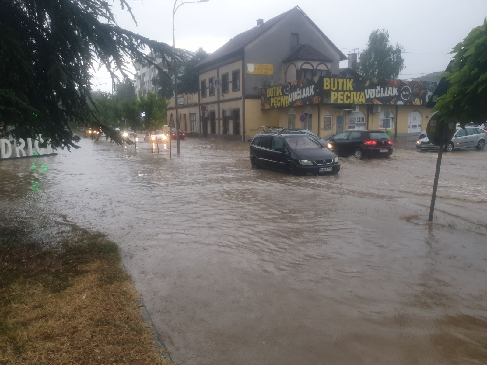 Poplave u Modriči