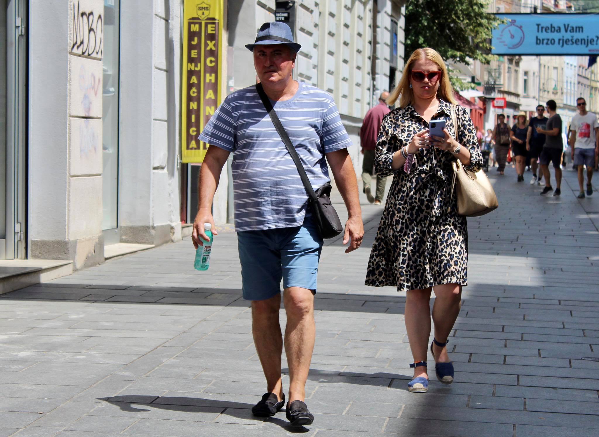 222381362_253350763001316_2355582755455834396_n